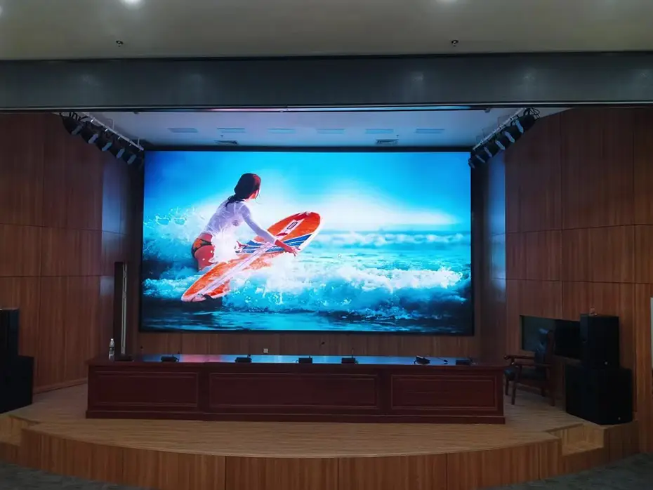 室內(nèi)小間距石家莊LED顯示屏年底巨惠